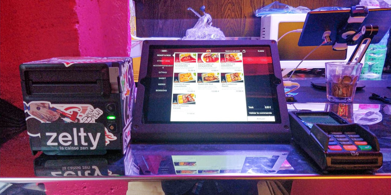 La transformation digitale dans la restauration : pourquoi privilégier une solution complète intégrée ?